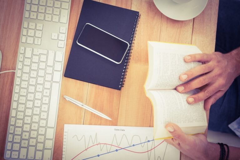 A Hook-Writing Formula for Viral Posts